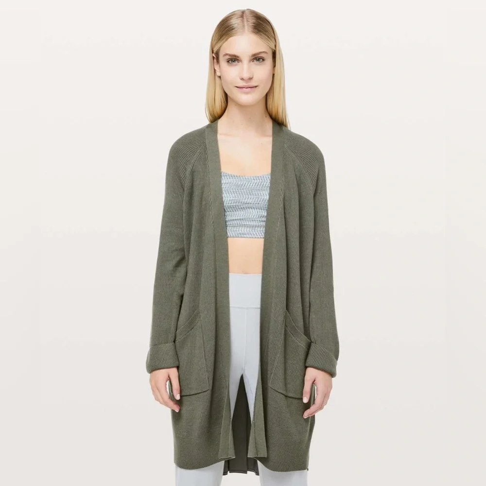 Lululemon Still At Ease Wrap
